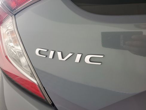 Used 2019 Honda Civic EX image 32