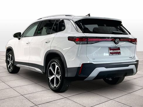 New 2026 Volkswagen Tiguan SE AWD/4WD image 3
