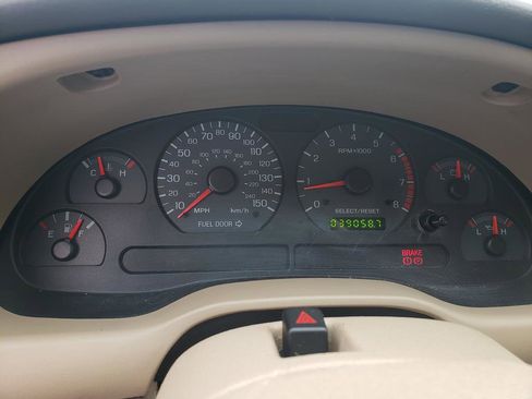 Used 2004 Ford Mustang GT image 26