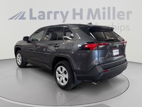 Used 2025 Toyota RAV4 LE FWD image 3
