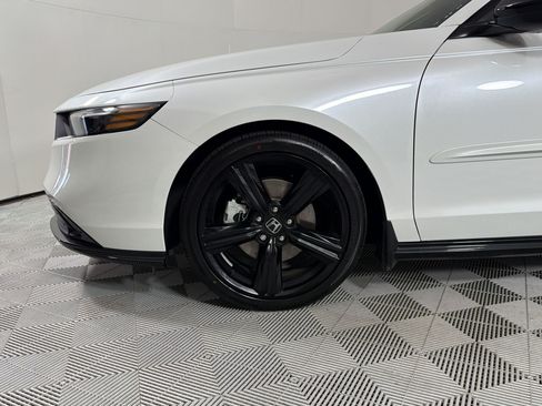 Used 2024 Honda Accord Sport image 13