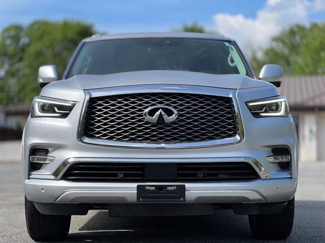Used 2019 INFINITI QX80 Luxe AWD/4WD image 2
