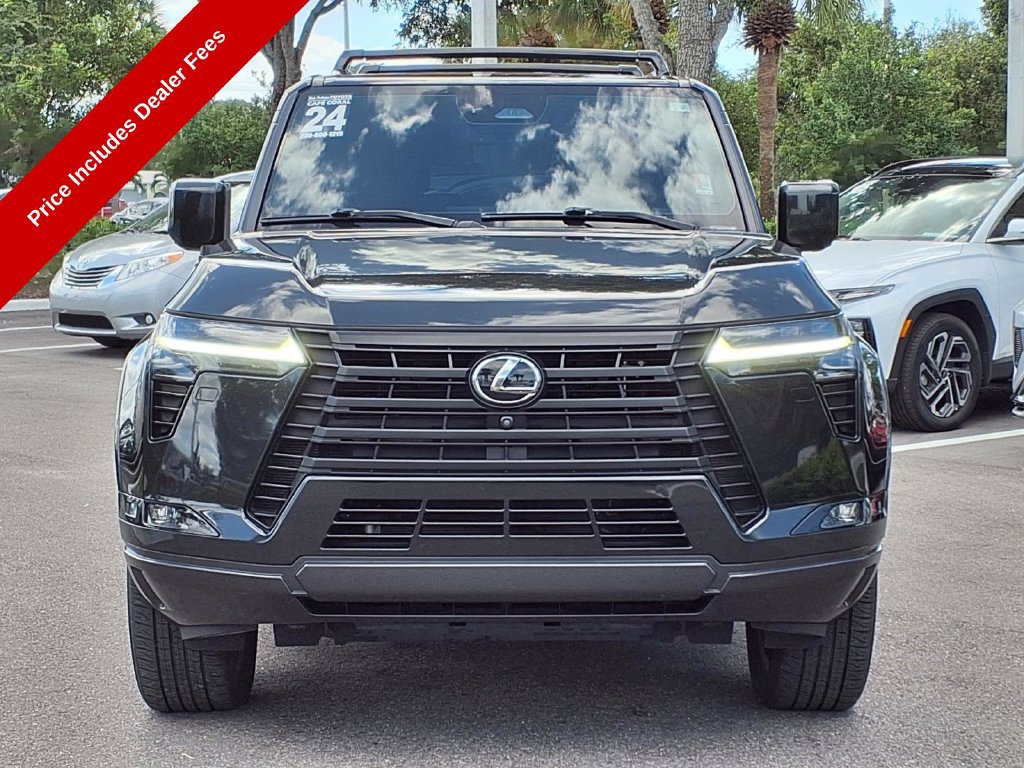 Used 2024 Lexus GX 550 w/ Cold Area Package AWD/4WD image 3