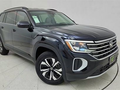 Used 2025 Volkswagen Atlas SE