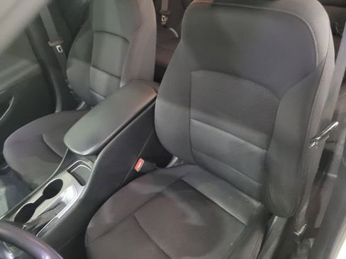 Used 2020 Chevrolet Malibu LS image 39