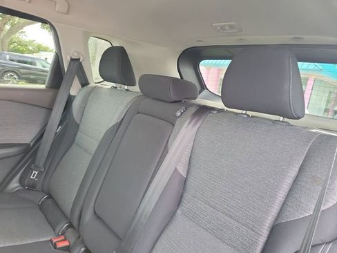 Used 2021 Nissan Rogue SV image 10