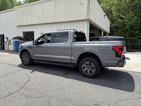 Used 2025 Ford F150 Lightning Lariat w/ Max Trailer Tow Package AWD/4WD image 15
