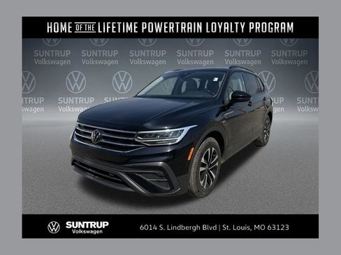 Used 2024 Volkswagen Tiguan S image 1