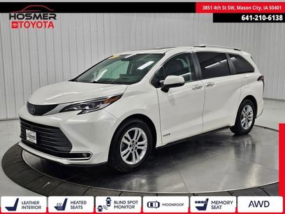 Used 2021 Toyota Sienna Platinum