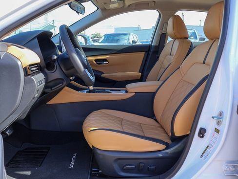 New 2025 Nissan Sentra SV w/ SV Premium Package image 7