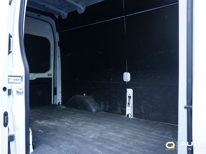 Used 2026 Ford Transit 250 148 High Roof w/ Load Area Protection Package RWD image 4