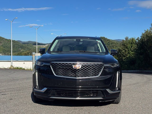 Used 2021 Cadillac XT6 Premium Luxury AWD/4WD image 2