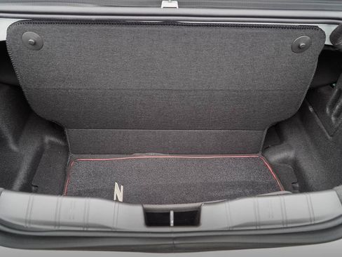 Certified 2021 Chevrolet Camaro ZL1 RWD image 9