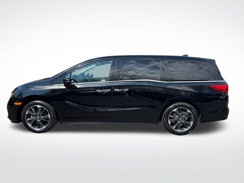 Used 2024 Honda Odyssey Elite image 2