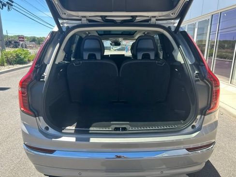 Certified 2025 Volvo XC90 B6 Plus AWD/4WD image 11