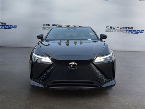 Used 2023 Lexus RZ 450e Premium w/ Technology Package image 2