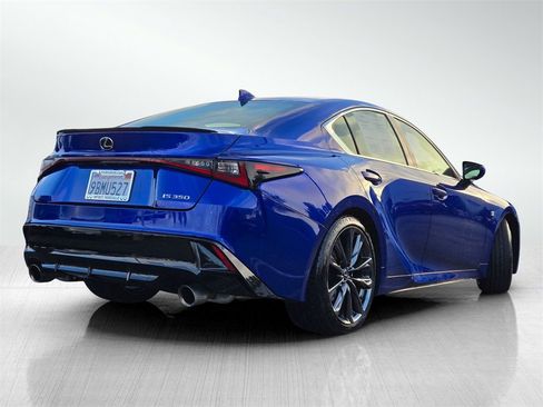Used 2022 Lexus IS 350 F Sport image 4