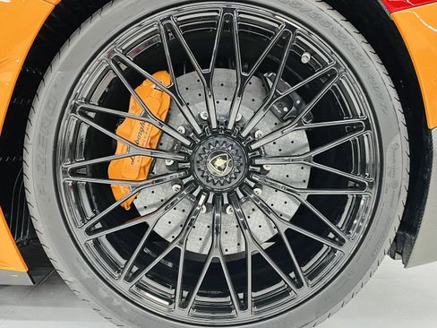 Used 2017 Lamborghini Aventador LP 750-4 Superveloce image 13