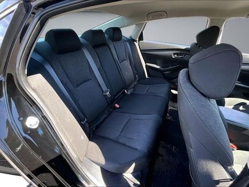 Used 2023 Honda Accord LX image 23