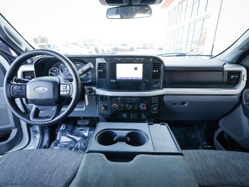 Used 2024 Ford F250 XLT w/ FX4 Off-Road Package image 17