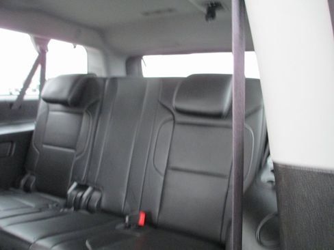 Used 2016 GMC Yukon XL Denali w/ Open Road Package image 24