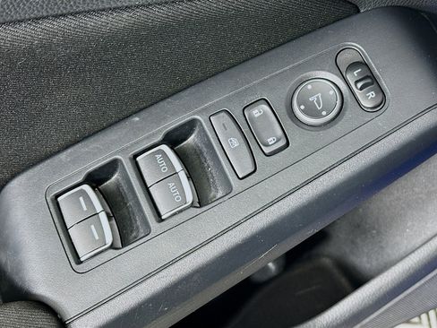 Used 2023 Honda Civic Sport image 15