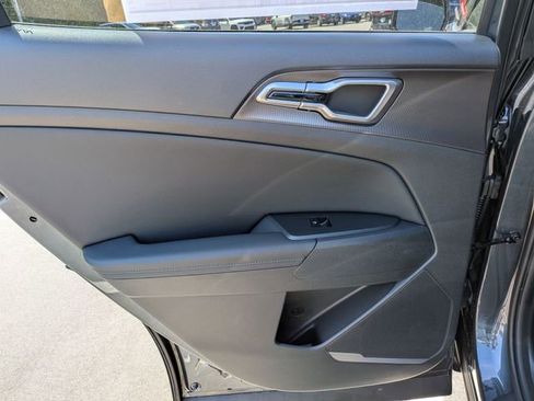 New 2026 Kia Sportage EX FWD image 21