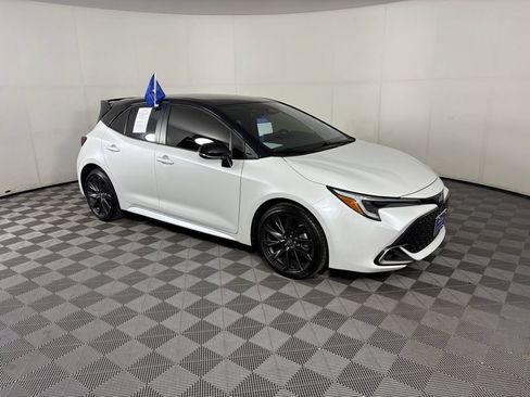 Used 2026 Toyota Corolla XSE FWD image 7