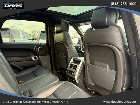 Used 2018 Land Rover Range Rover Sport HSE AWD/4WD image 32