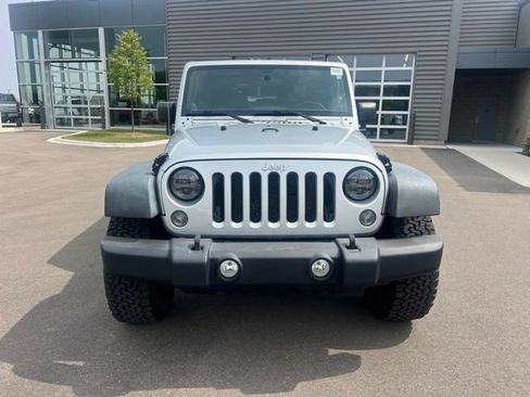 Used 2011 Jeep Wrangler Sport AWD/4WD image 2