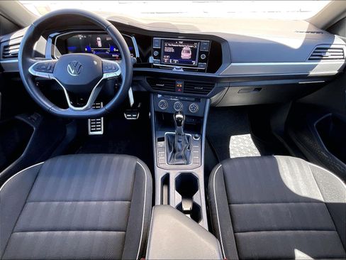 Certified 2023 Volkswagen Jetta Sport FWD image 15