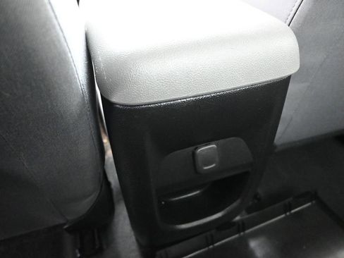 Used 2022 Chevrolet Colorado W/T w/ WT Convenience Package image 17