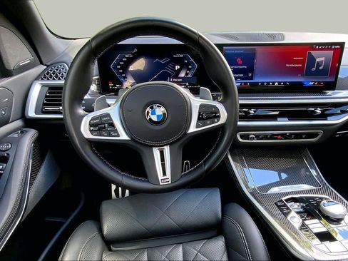 Used 2024 BMW X5 M60i AWD/4WD image 6