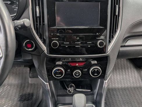 Used 2022 Subaru Forester Premium image 12