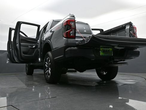 New 2025 Ford Ranger Lariat w/ FX4 Off-Road Package image 41