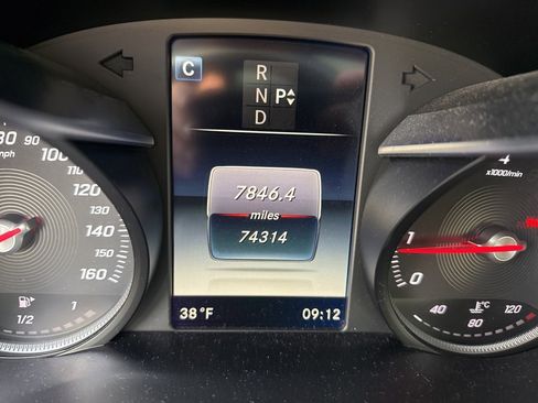 Used 2017 Mercedes-Benz C 300 4MATIC Coupe image 15