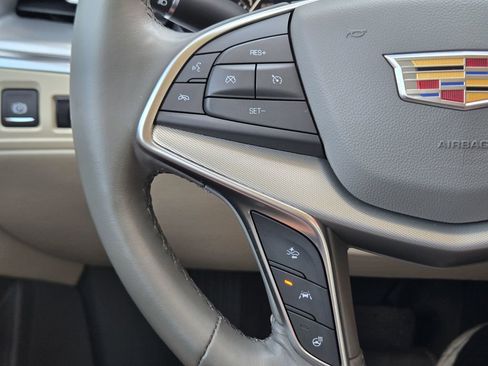 Used 2024 Cadillac XT5 Premium Luxury FWD image 31