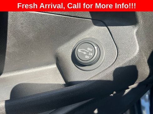 Used 2018 GMC Terrain Denali w/ Driver Alert Package II AWD/4WD image 19