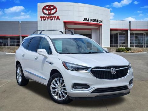 Used 2020 Buick Enclave Premium w/ Surround and Sites Package FWD image 1
