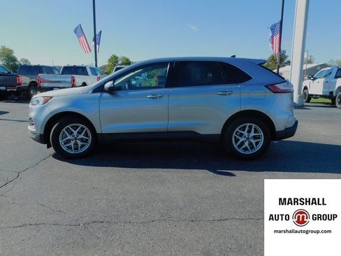 Used 2023 Ford Edge SEL image 6