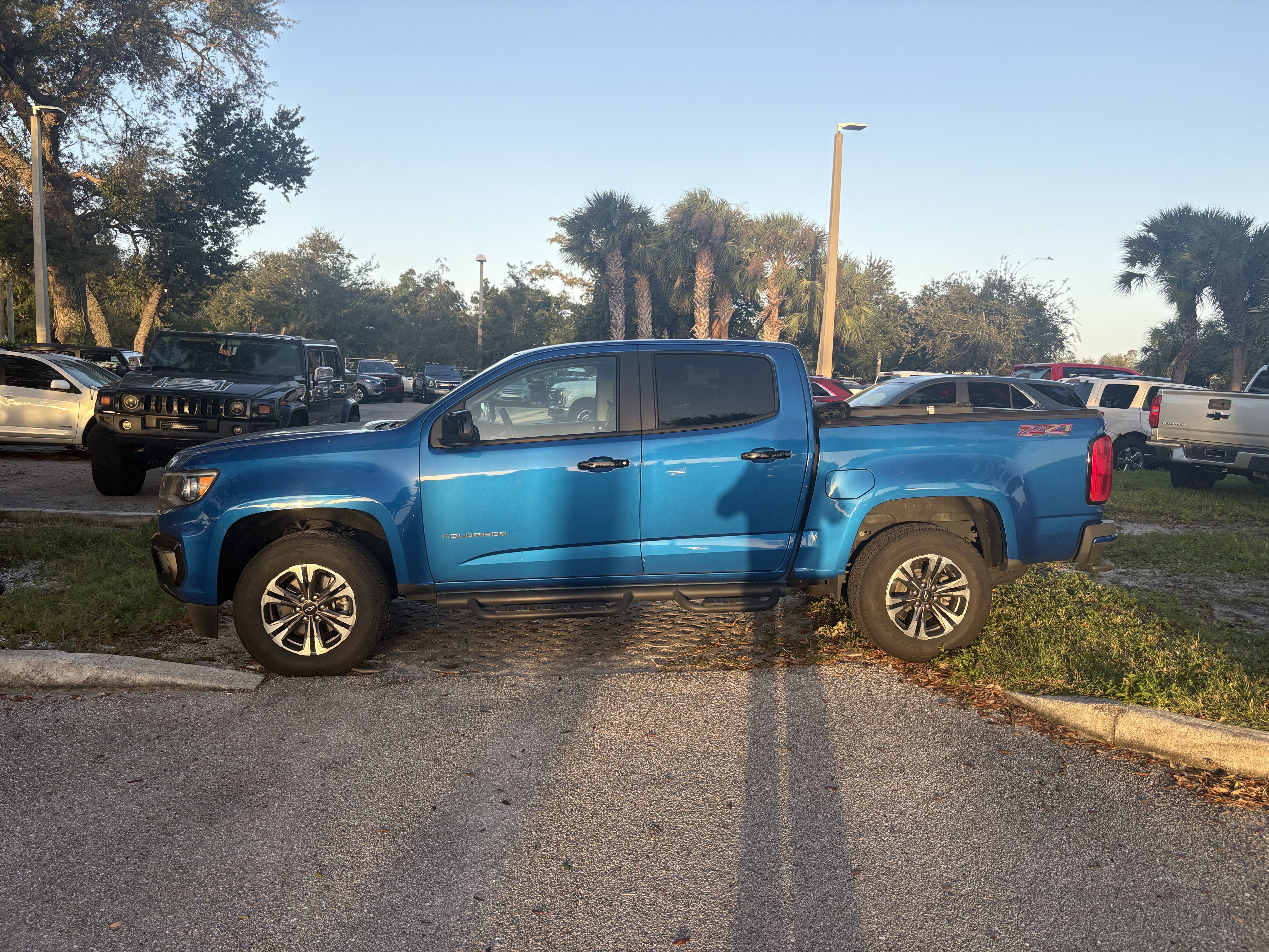 Used 2022 Chevrolet Colorado Z71 w/ Trail Boss Package AWD/4WD image 4