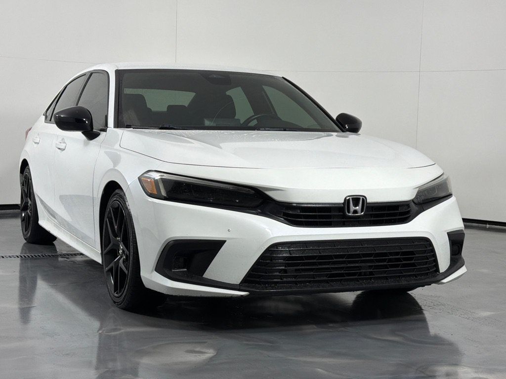 Used 2022 Honda Civic Sport image 3
