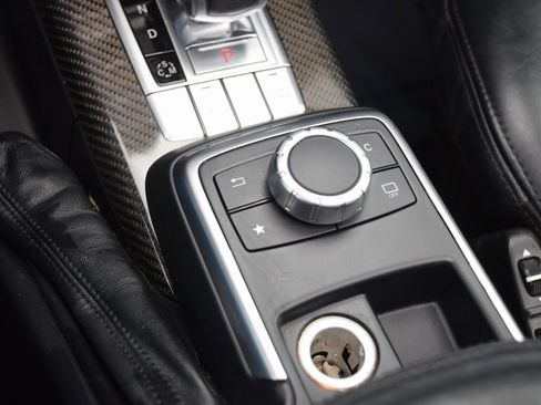 Used 2017 Mercedes-Benz G 63 AMG 4MATIC image 30