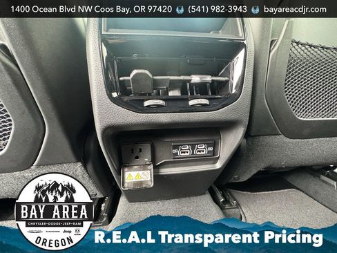 New 2026 Jeep Grand Cherokee Laredo X image 17