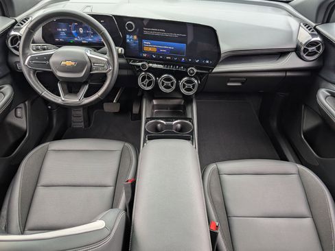 Used 2024 Chevrolet Blazer EV LT AWD/4WD image 23