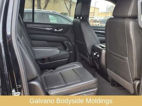 Used 2024 GMC Yukon XL Denali image 23