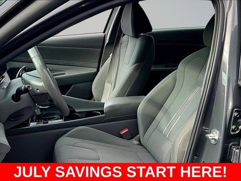 Used 2024 Hyundai Elantra SEL w/ Convenience Package FWD image 23