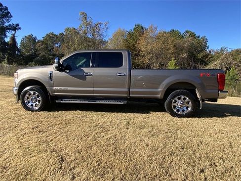 Used 2020 Ford F350 Lariat w/ Lariat Ultimate Package image 6