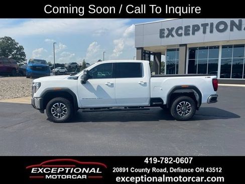 Used 2024 GMC Sierra 2500 SLE w/ SLE Convenience Package AWD/4WD image 2