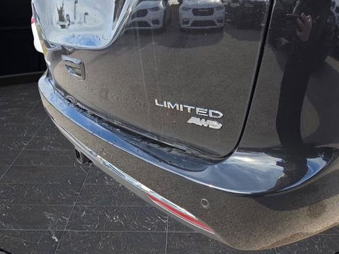 New 2026 Chrysler Pacifica Limited w/ Trailer Tow Group image 38
